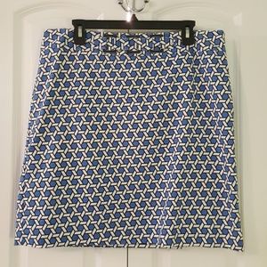 Geometric pattern skirt